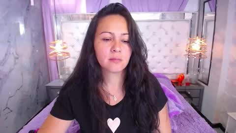 Snapshot of georgina_mussk chatting on October 20, 7:39 pm Georgina online show from October 20, 7:39 pm