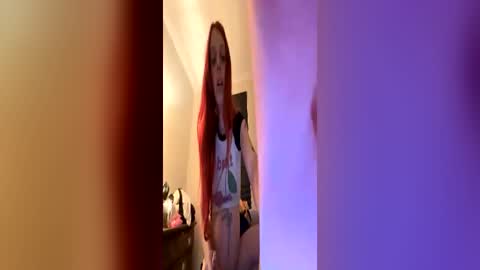 gggpixieprincess99 online show from July 8, 12:35 am