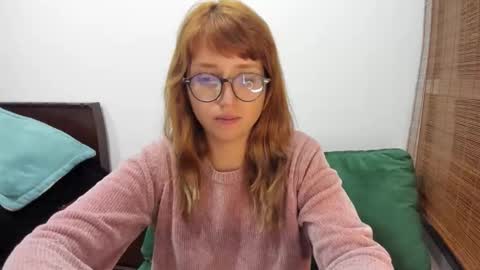 Snapshot of ghostcrimson chatting on October 26, 3:24 am andy online show from October 26, 3:24 am