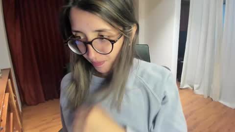 Snapshot of ghostcrimson chatting on February 17, 1:58 am andy online show from February 17, 1:58 am