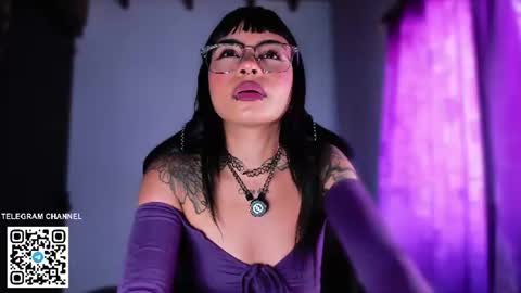 Sara online show from June 16, 6:53 pm