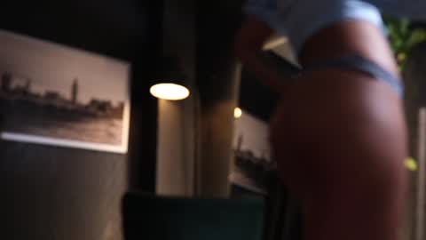 Leo online show from December 11, 9:23 pm