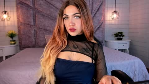 Gia online show from June 5, 2:12 pm
