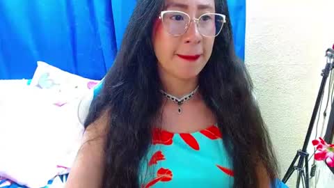 Gia  online show from July 25, 7:10 pm