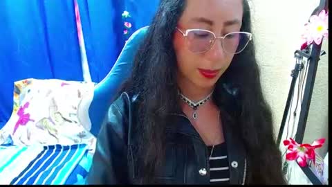 Gia  online show from July 29, 8:53 pm