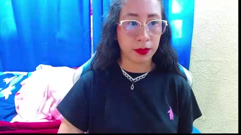 Gia  online show from July 14, 2:44 pm
