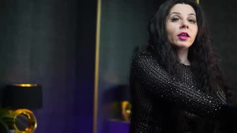  Gia  online show from January 13, 9:30 pm