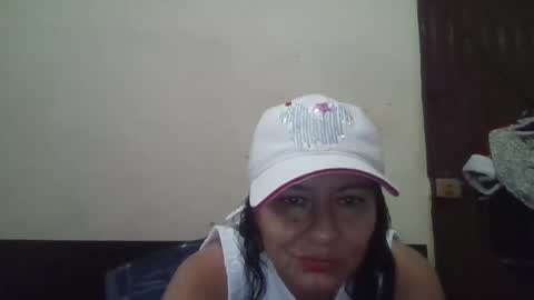 gianna165909 online show from January 7, 2:30 pm