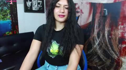Gigi 3 online show from July 10, 10:21 pm