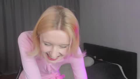 Gin online show from November 6, 6:30 am