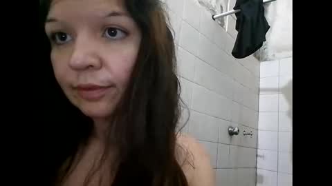 gina_honey online show from January 7, 5:22 am