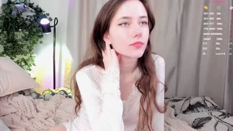 Gina online show from December 28, 10:13 pm