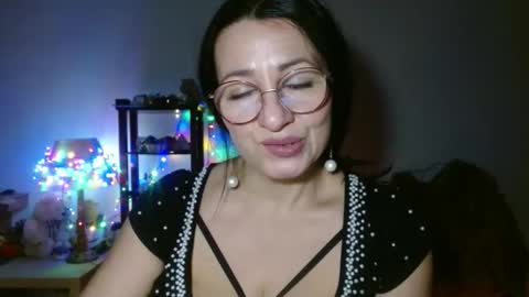 GinaONeon online show from February 19, 9:13 pm