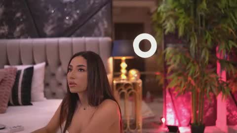 Gina online show from July 7, 7:27 pm