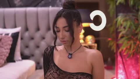 Gina online show from July 3, 7:09 pm