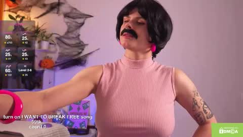 Gina online show from October 31, 4:55 pm