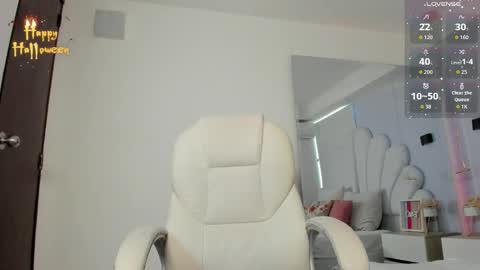 Ginebra Ness online show from October 28, 12:55 pm