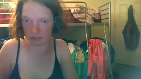 ginger_unicorn21 online show from October 15, 4:04 am
