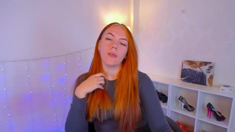 gingerr_pie online show from September 26, 7:11 pm
