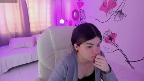 Kendall online show from May 5, 1:36 pm