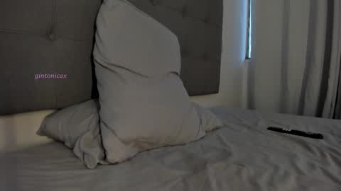 Ginevra online show from November 4, 10:15 pm