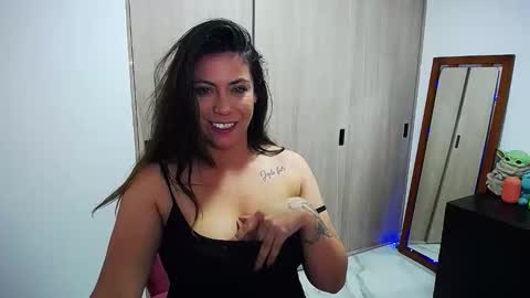 Giorgia online show from January 12, 5:12 am