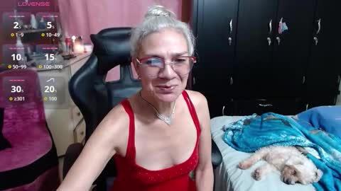 Mary online show from November 13, 3:05 am