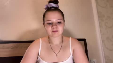 girl_cute07 online show from July 20, 7:14 pm