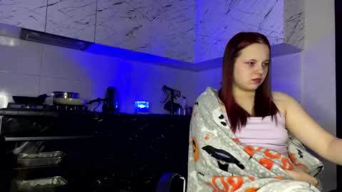 girl_shy07 online show from April 30, 7:08 pm