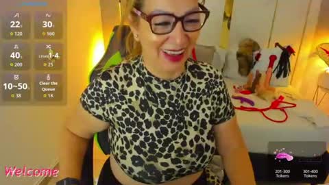 Gisella online show from July 18, 1:24 pm