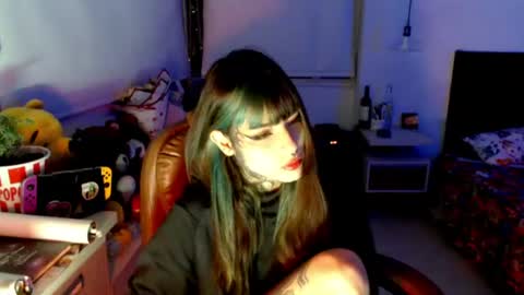 dirtyvenom online show from June 30, 6:13 am