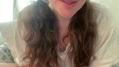 Gloria Pearl online show from July 12, 4:19 pm