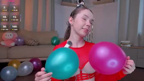 Ann Eliz and Gigi online show from July 24, 9:11 pm