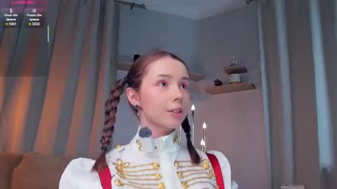 Ann Eliz and Gigi online show from July 7, 7:49 pm