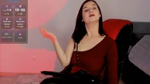 Goddess Sophie99 online show from July 17, 6:40 am