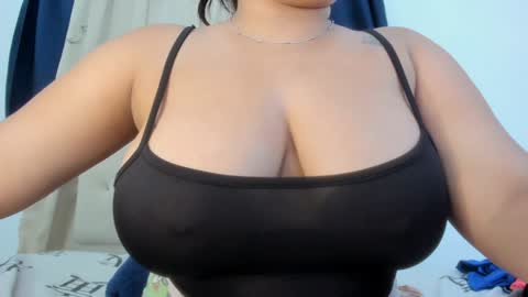 Snapshot of goddesschanell chatting on February 5, 1:58 am CHANELL online show from February 5, 1:58 am