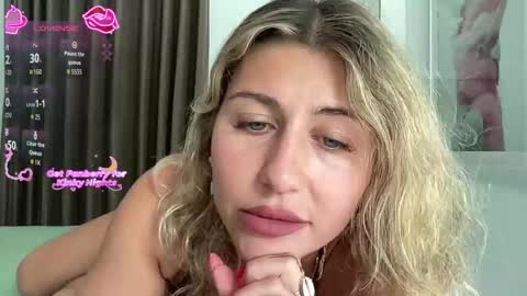 GoddessDove online show from November 23, 3:53 am