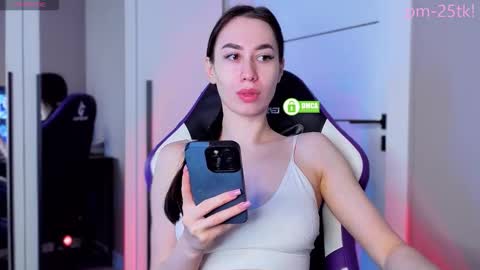 Goddess EmmaBratt princess online show from February 22, 12:06 pm