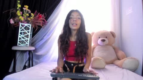 Snapshot of goddessjulieta chatting on January 7, 6:56 pm Julieta online show from January 7, 6:56 pm