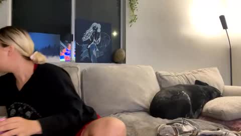 Snapshot of goddessmayvn chatting on January 22, 5:16 am GoddessMayvn online show from January 22, 5:16 am