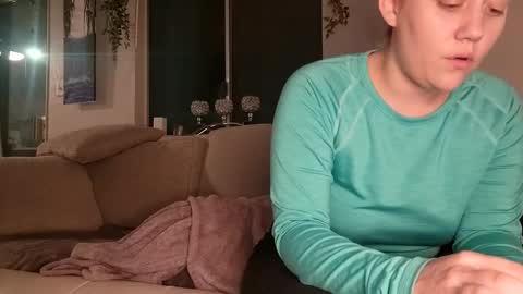 Snapshot of goddessmayvn chatting on December 30, 11:15 am GoddessMayvn online show from December 30, 11:15 am