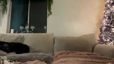Snapshot of goddessmayvn chatting on January 6, 8:35 am GoddessMayvn online show from January 6, 8:35 am