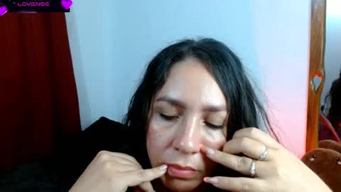  Naih Reyes online show from February 25, 2:14 am