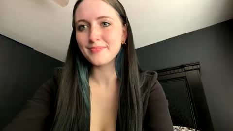 goddessquinncy online show from March 12, 8:22 pm