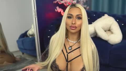 GoldenAmberX online show from September 16, 7:22 pm