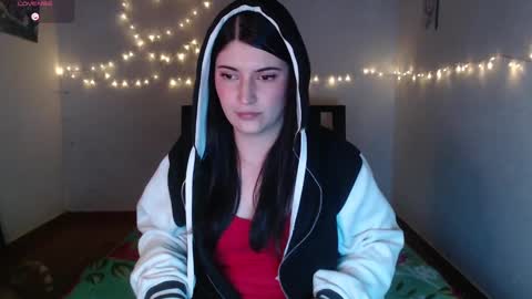 Snapshot of goldencandycotton chatting on March 12, 7:35 am goldencandycotton online show from March 12, 7:35 am