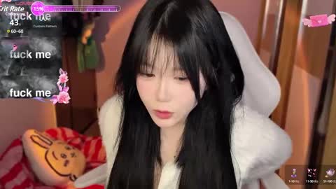 gorgeous girl33 online show from December 21, 11:22 am