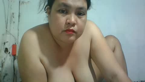 gorgeousselenaxx online show from November 17, 1:45 pm