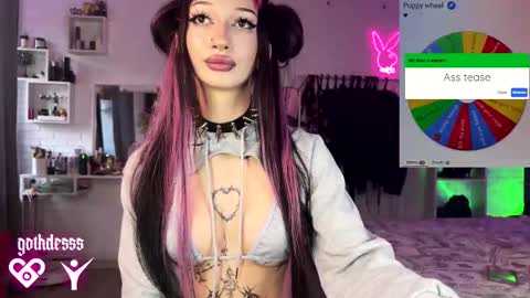    online show from March 12, 4:04 am