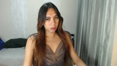 HoneyGrace online show from June 25, 12:40 pm